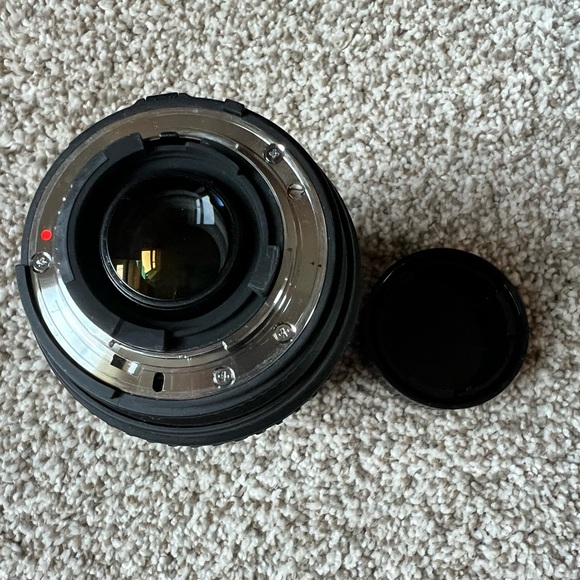 Nikon Film Camera w/ Sigma 70-300mm f4-5.6 dl macro super lens lot - Picture 5 of 9